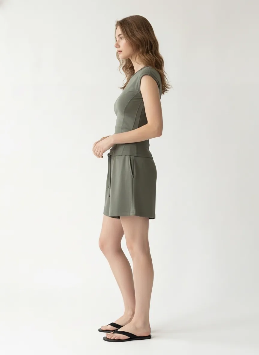Green comfortwear AI output 5